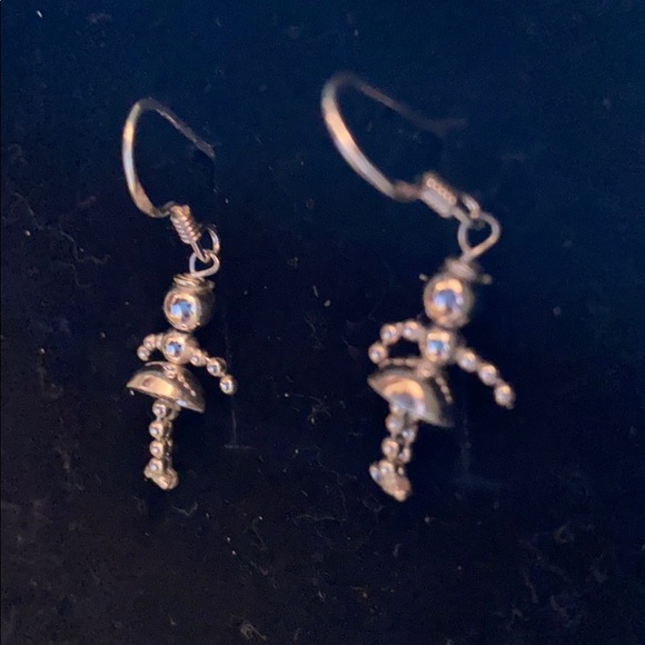 Earring - Picture 2 of 4